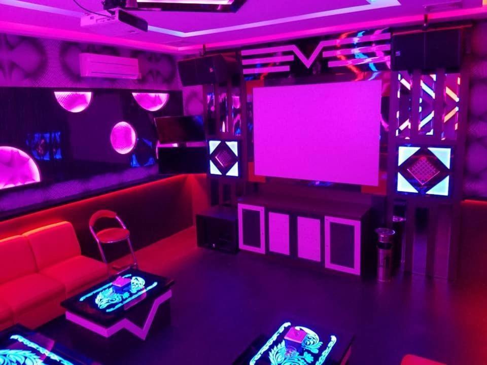 Halim Hotel Tanjungpinang Zewnętrze zdjęcie